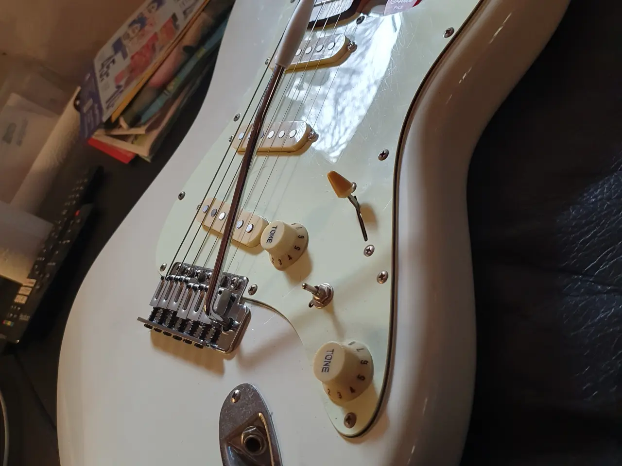 Billede 3 - Samick, creme hvid strat
