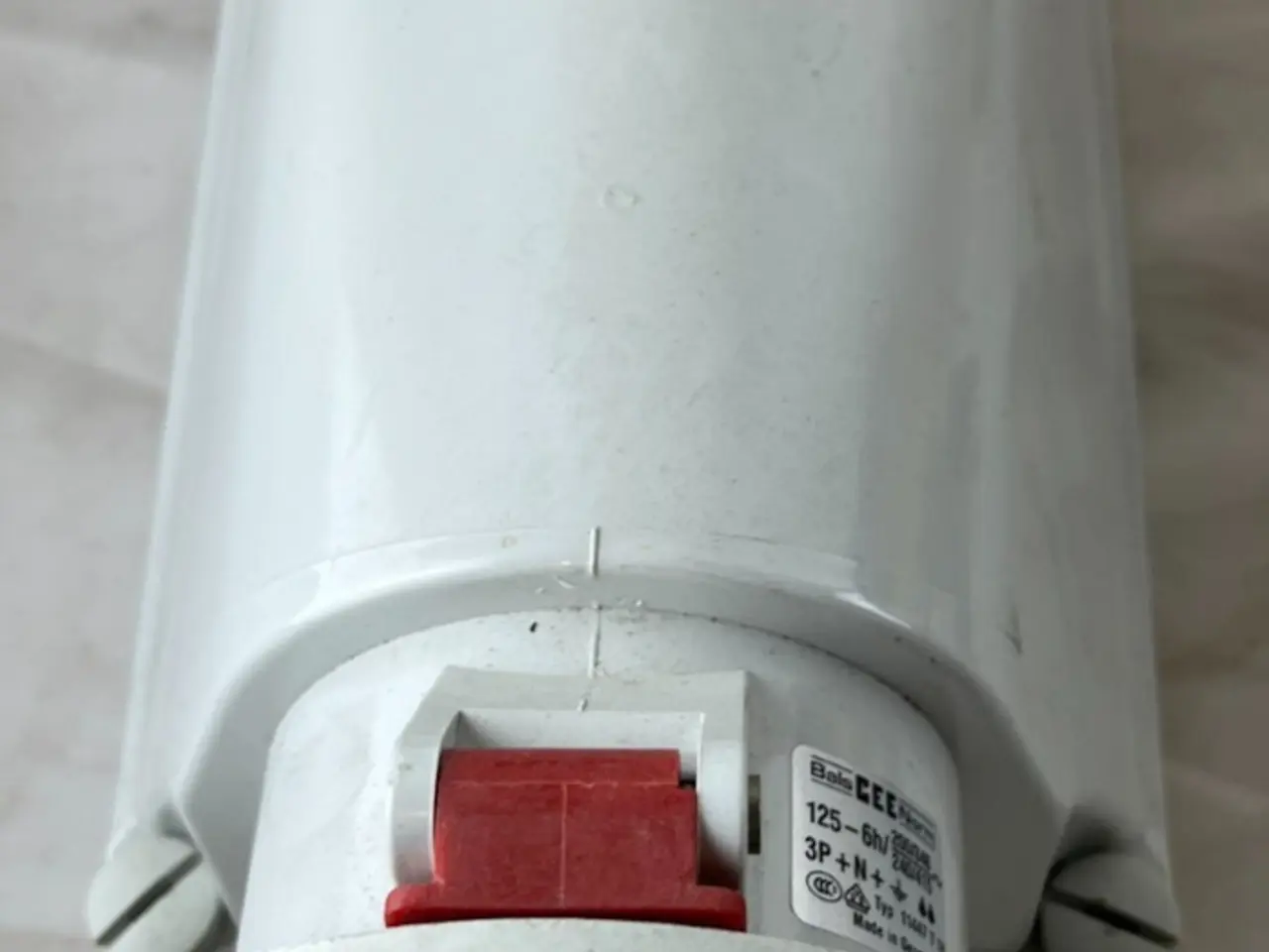 Billede 1 - Bals CEE Norm 11447 125A 5‑Pin 3P+N+E Socket IP67