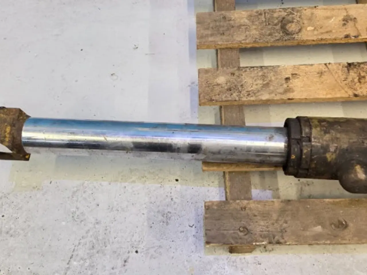 Billede 16 - Ford 550 Skovl Cylinder D5NNB576B