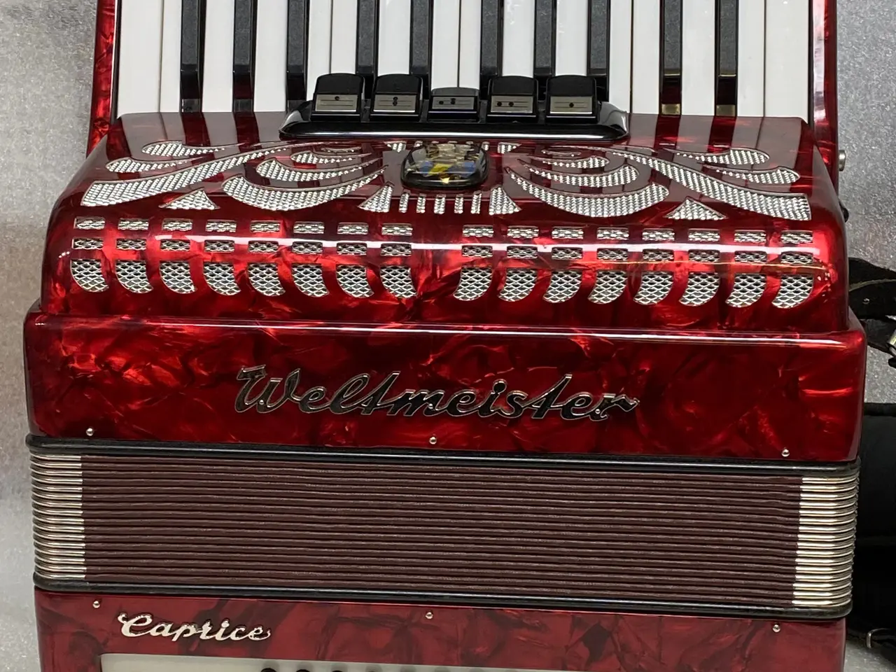 Billede 11 - Weltmeister Caprice tangent-harmonika – vinrød 