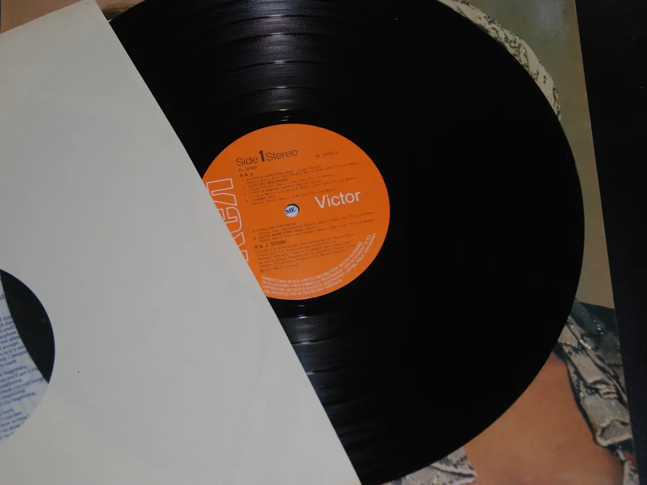 Billede 5 - Vinylplade - R & J Stone