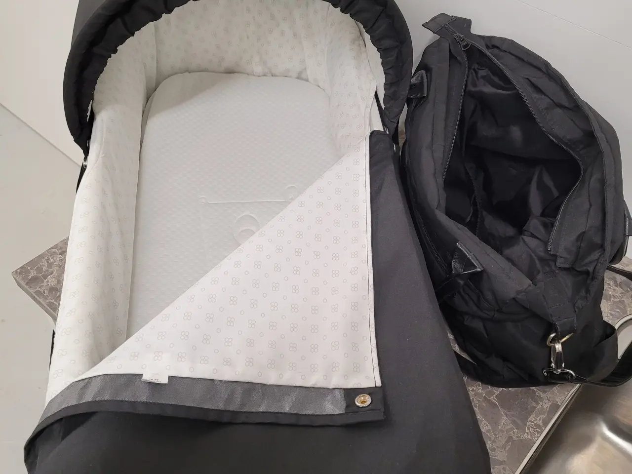 Billede 1 - Odder lift og pusletaske