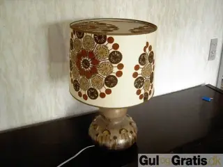 Bordlampe, stentøj