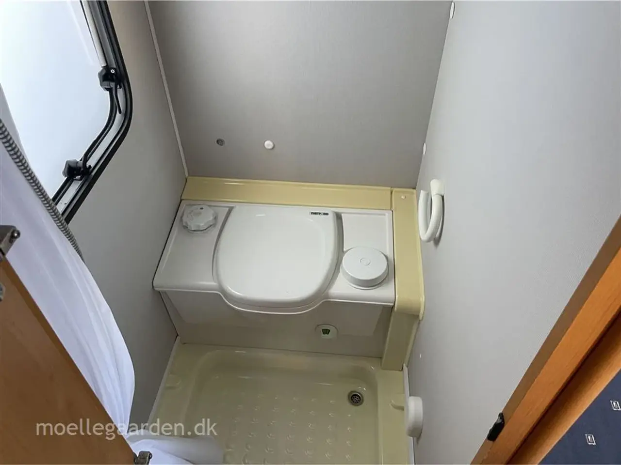 Billede 4 - 2004 - Dethleffs Camper Lifestyle 450 DB