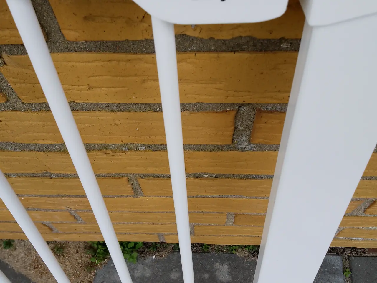 Billede 2 - Børne- og hundegitter mrk. Babydan