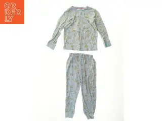 Pyjamas med Bambi motiv fra Ellos (str. 110)