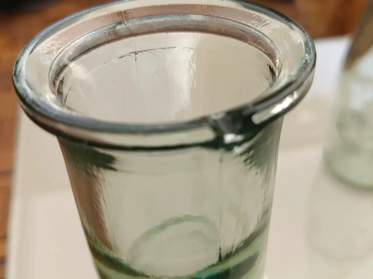 Billede 3 - Vand-/saft karafler 