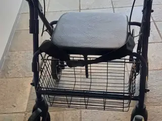 Rollator med sæde