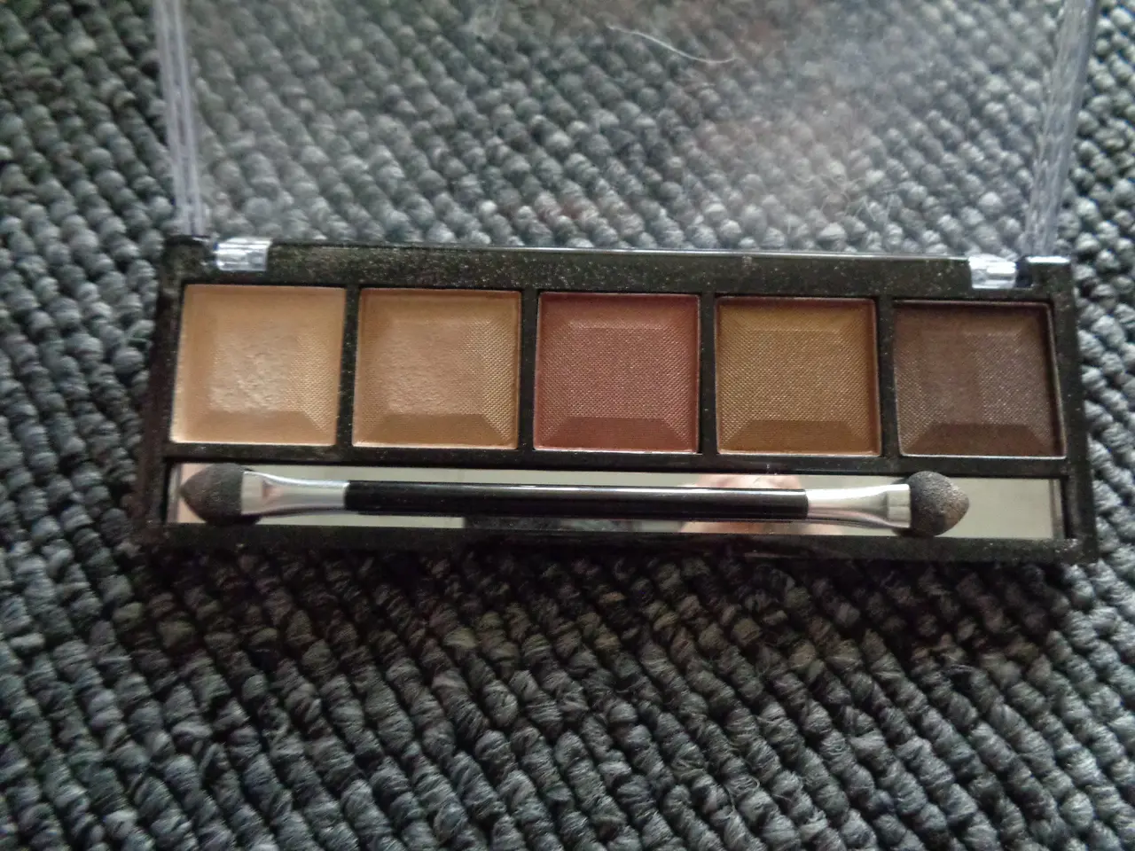 Billede 2 - Div .makeup produkter