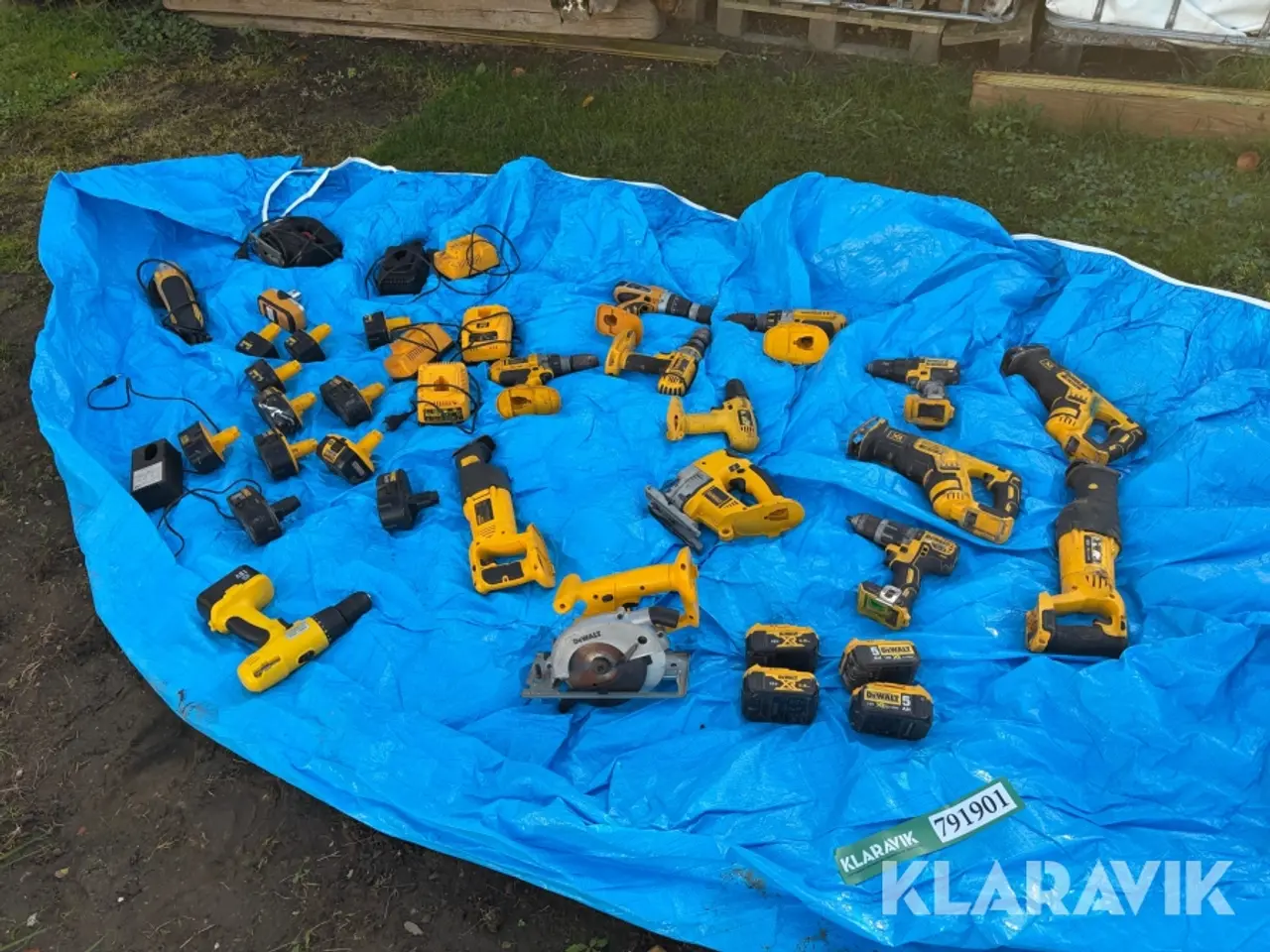 Billede 2 - Håndværktøj Dewalt blandet lot 16 styk