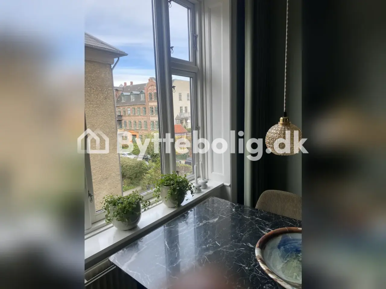Billede 1 - 62 m² lejlighed på Frederiksberg