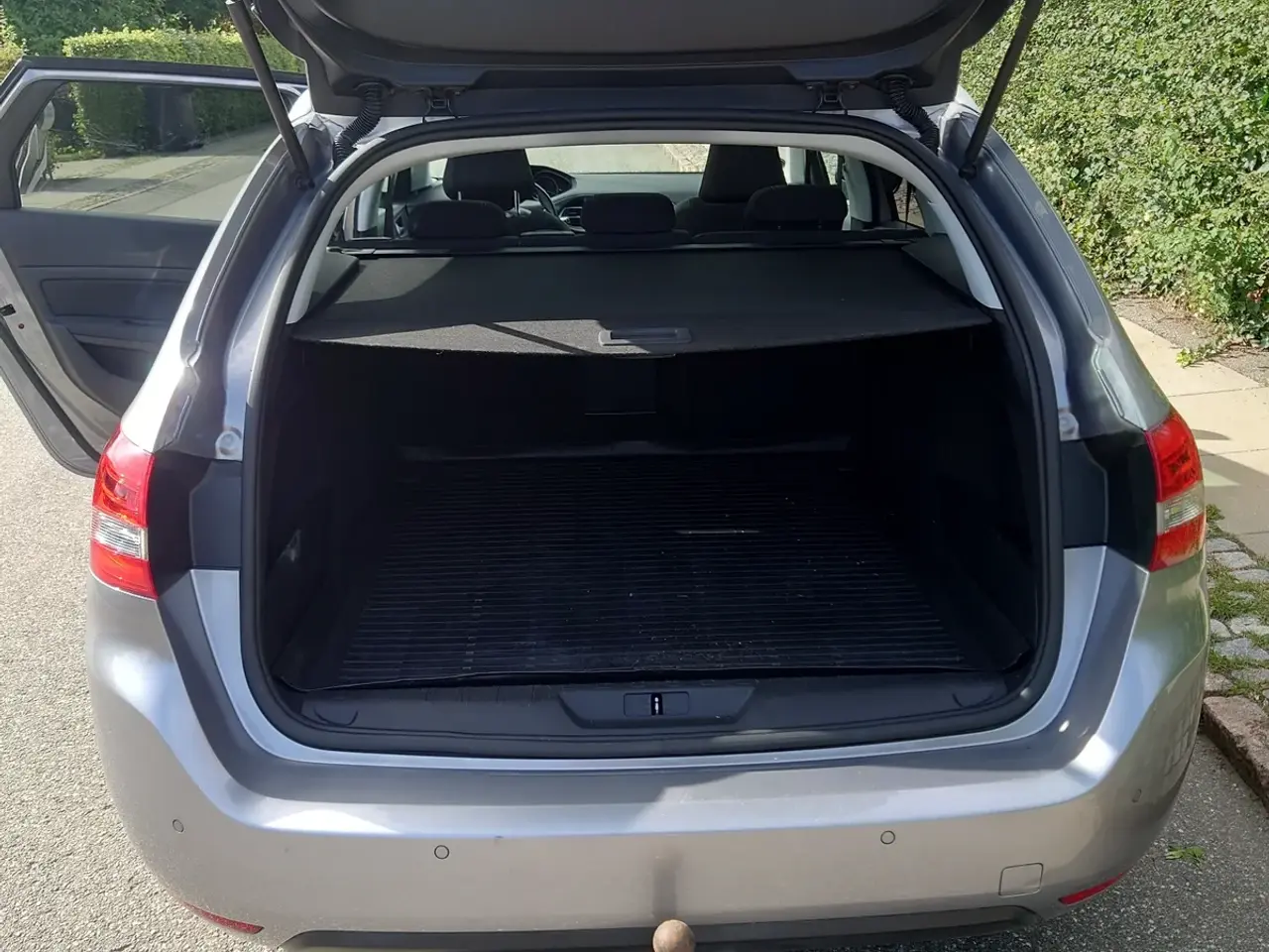 Billede 10 - Peugeot 308 1,6 BlueHDi 120 Allure Sky SW