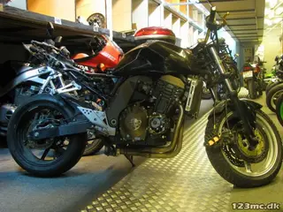 Kawasaki Z750
