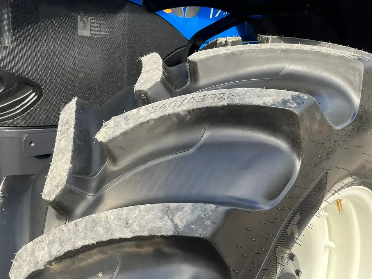 Billede 9 - New Holland T7.165S Med frontlæsser