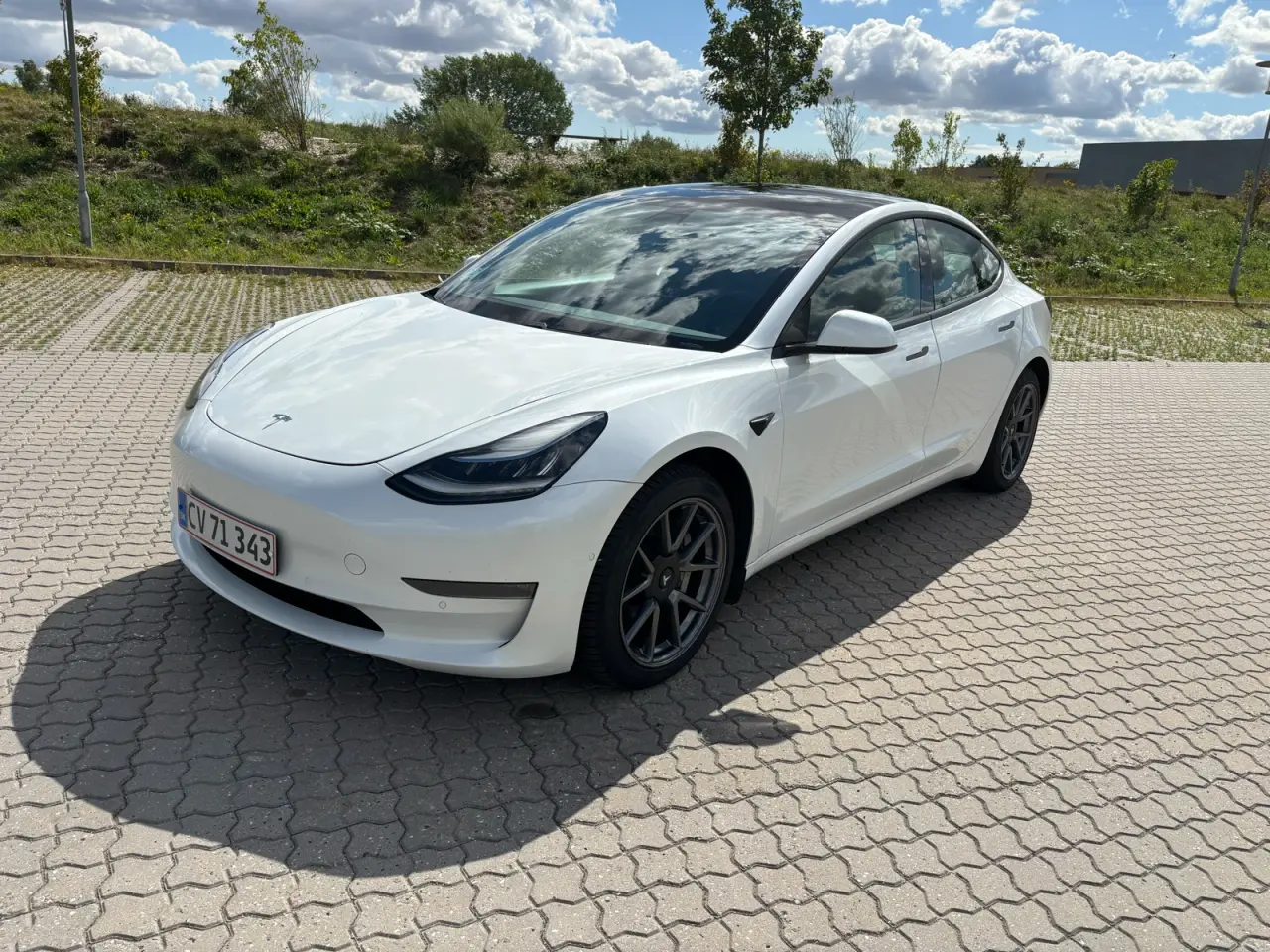 Billede 1 - Tesla 3 Long Range model 2021