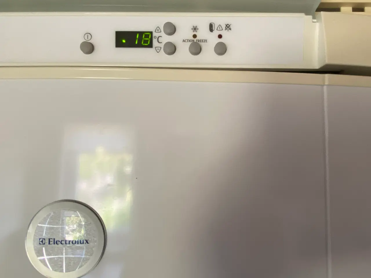 Billede 2 - Electrolux skabsfryser 180 cm