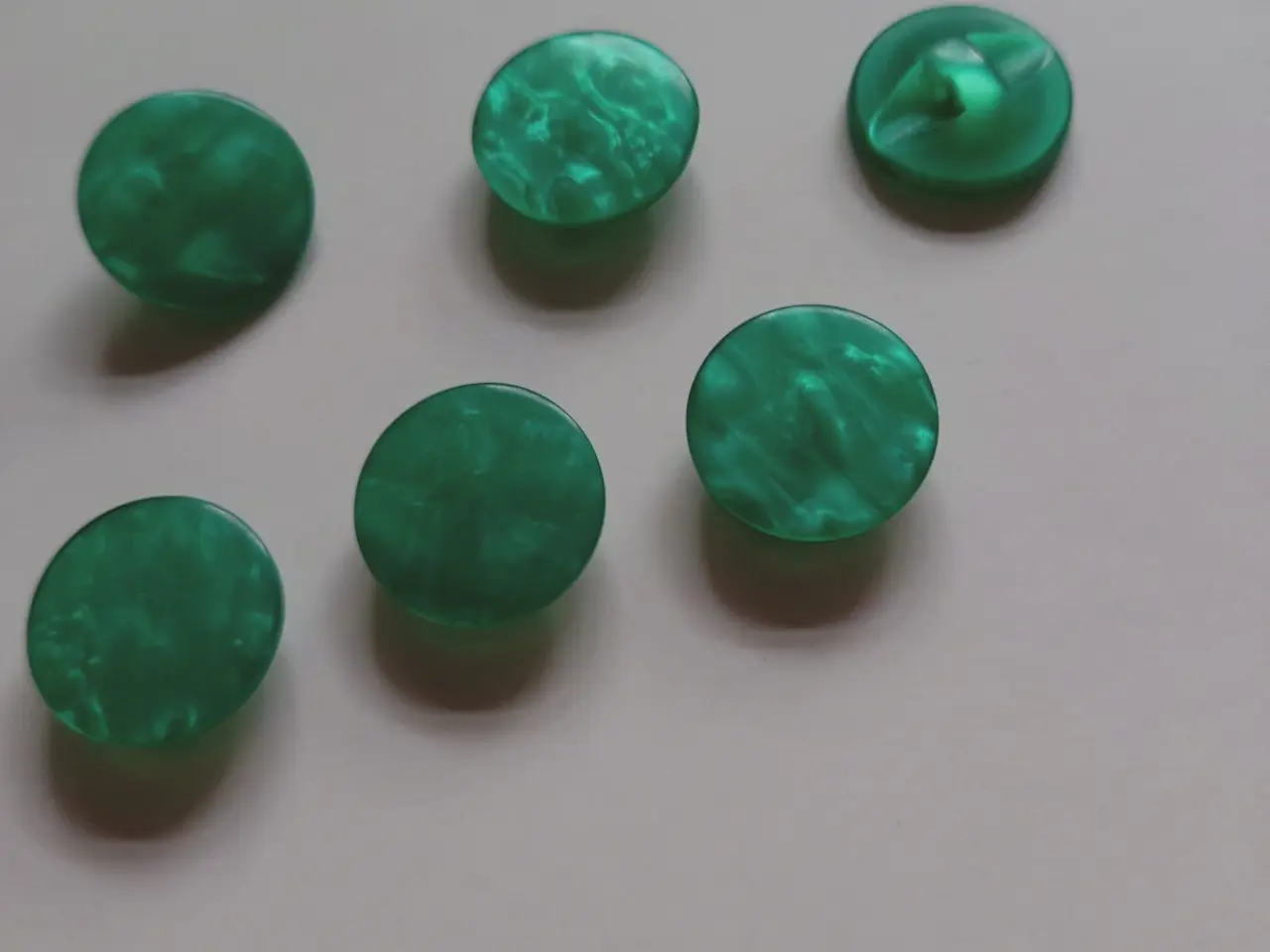 Billede 1 - 6 grønne knapper ø 1,8 mm