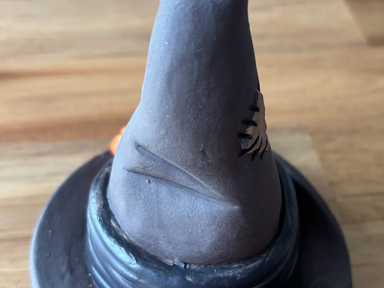 Billede 4 - heksehat håndlavet i keramik.