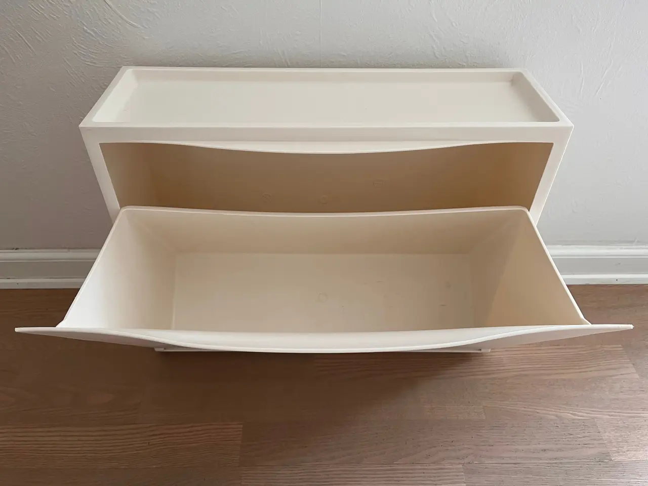 Billede 3 - Hvid IKEA TRONES skokasse