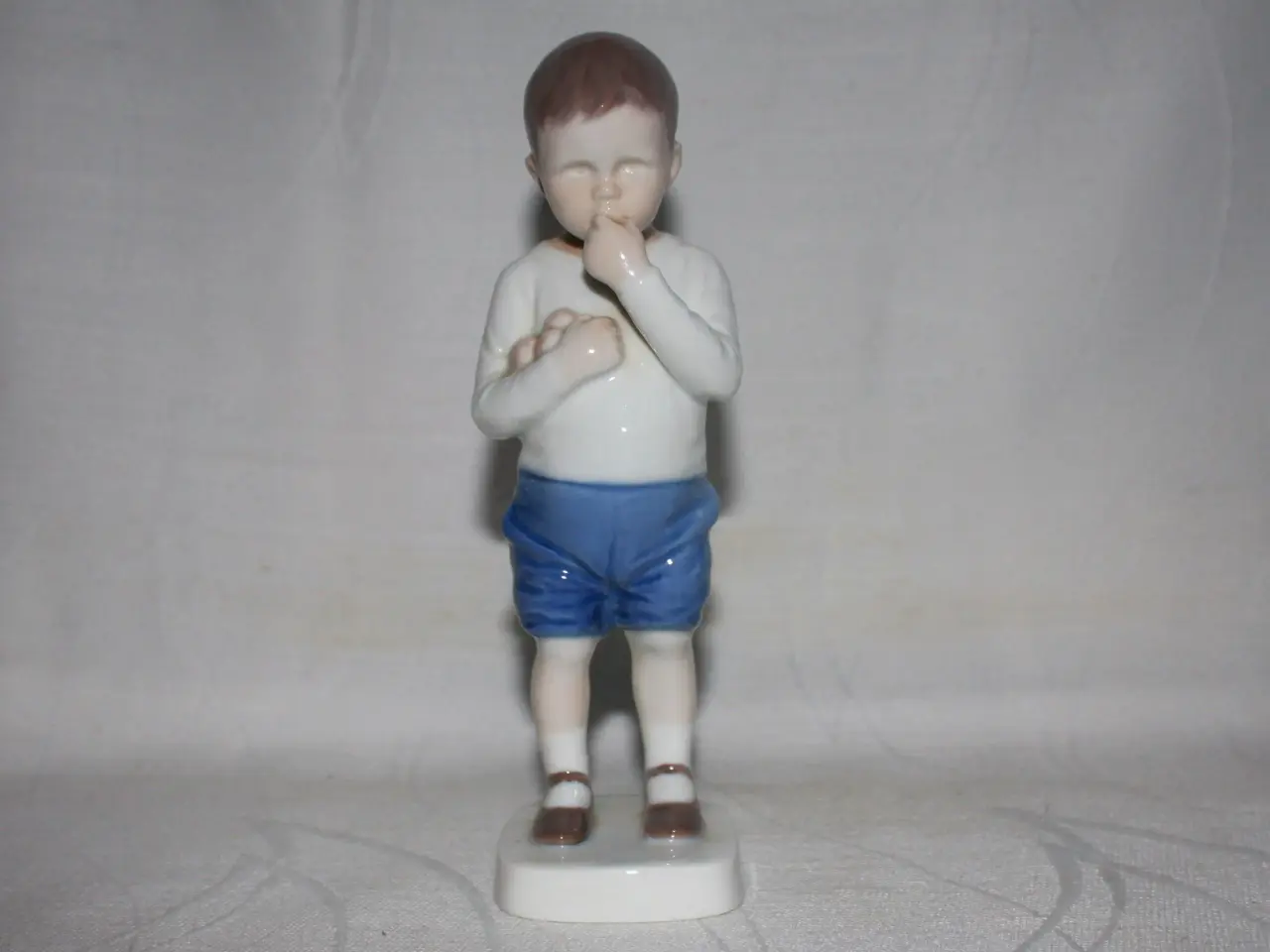 Billede 1 - Porelænsfigur "Peter", fra B&G