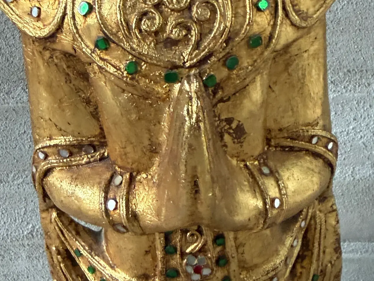 Billede 6 - Smuk 56 cm guld Buddha i massivt træ.