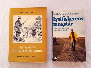 To ældre fiskebøger sælges.