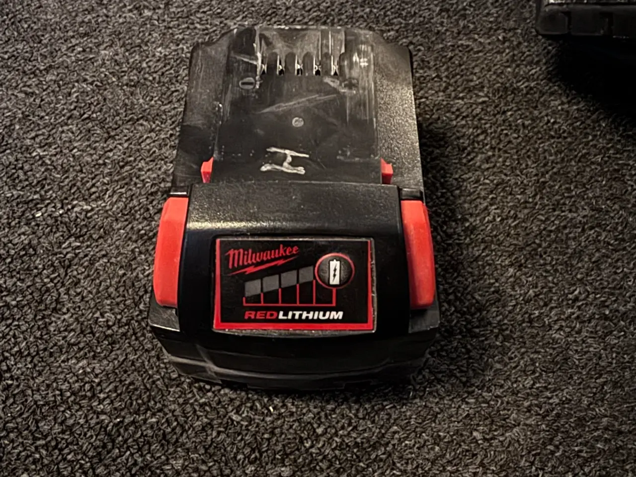 Billede 4 - Milwaukee M18 FUEL rundsav med batterier og lader