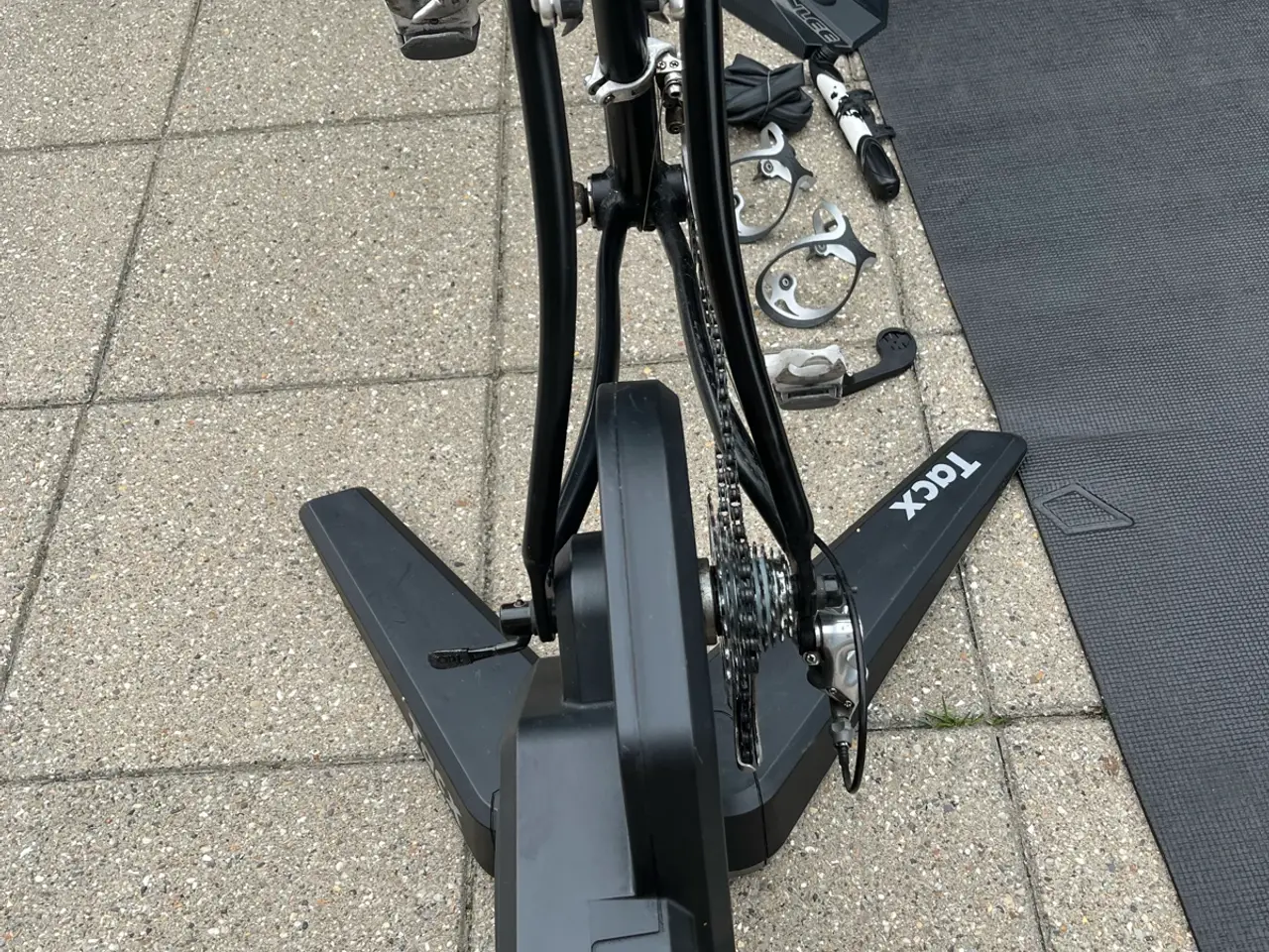 Billede 6 - Hometrainer-Tacx Flux S inkl. cykel