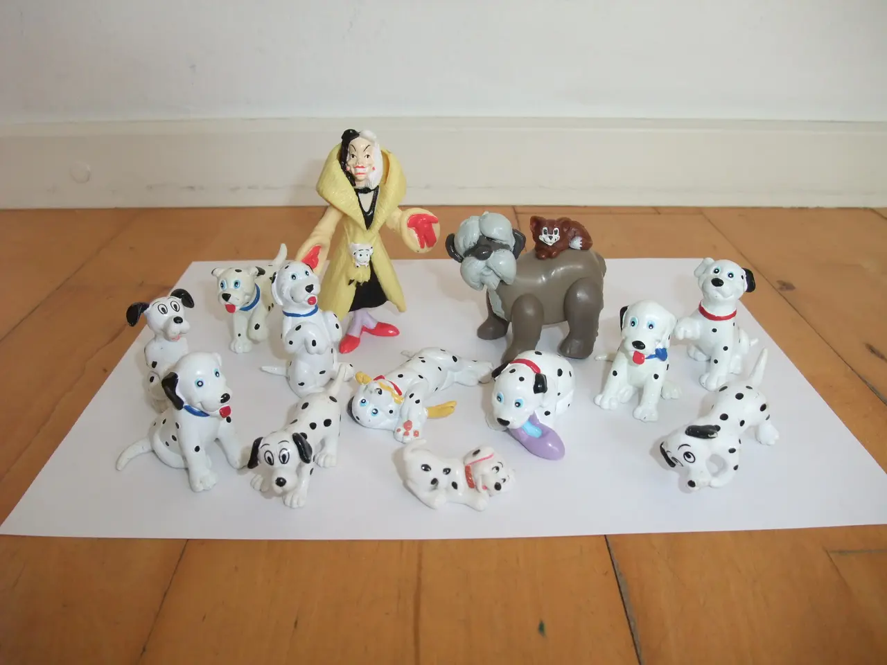 Billede 1 - 101 Dalmatiner Figurer
