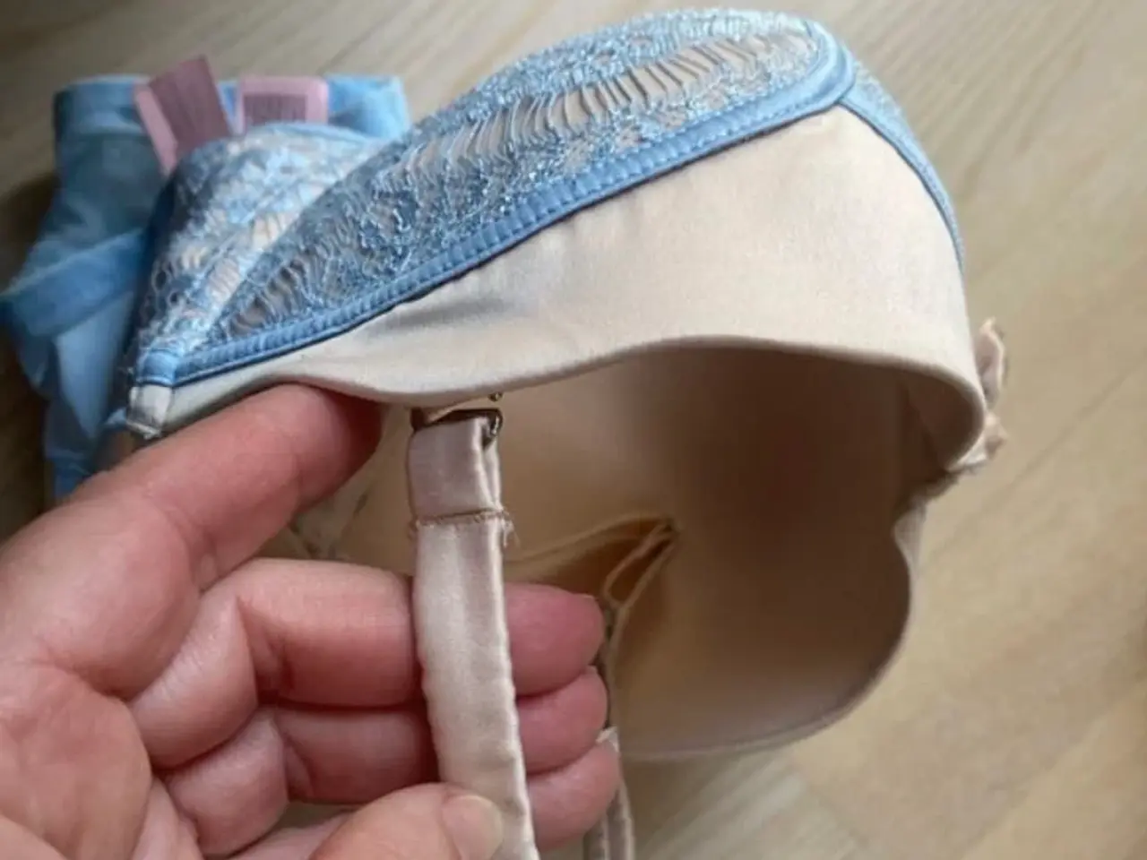 Billede 3 - Ny bh fra Hunkemöller 75D med blonder