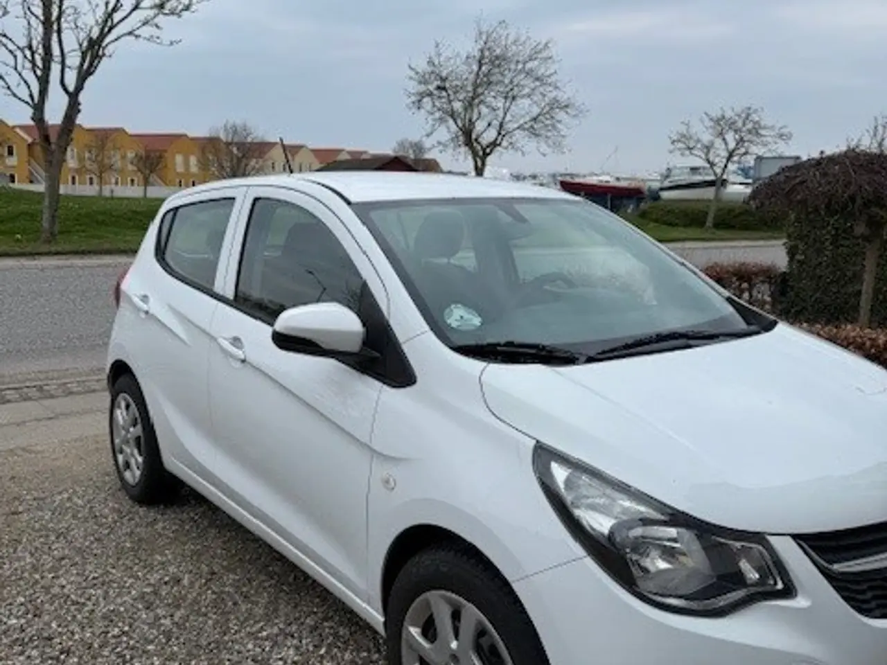 Billede 1 - Fin hvid Opel Karl