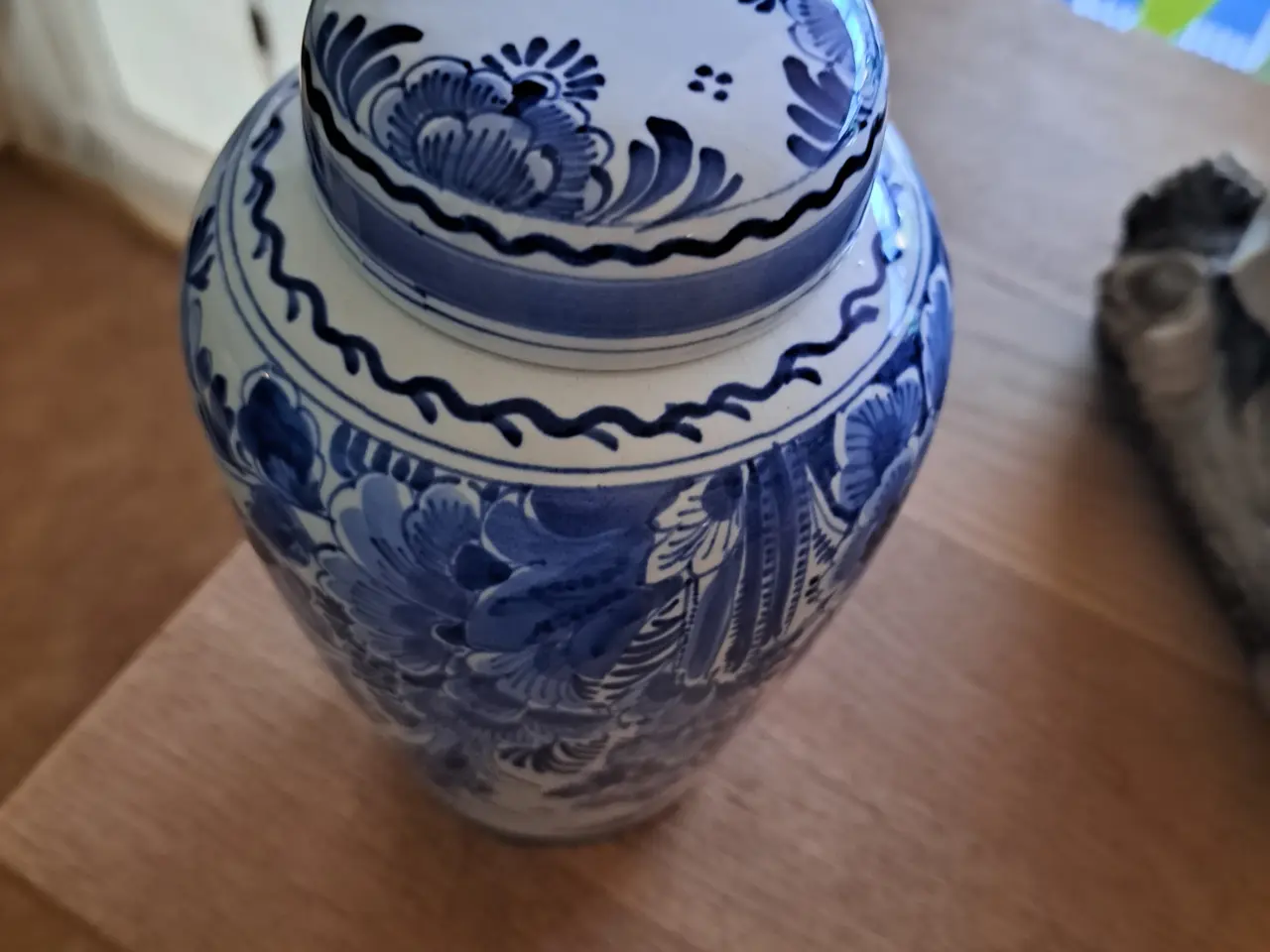 Billede 4 -  Royal Delft ginger jar 