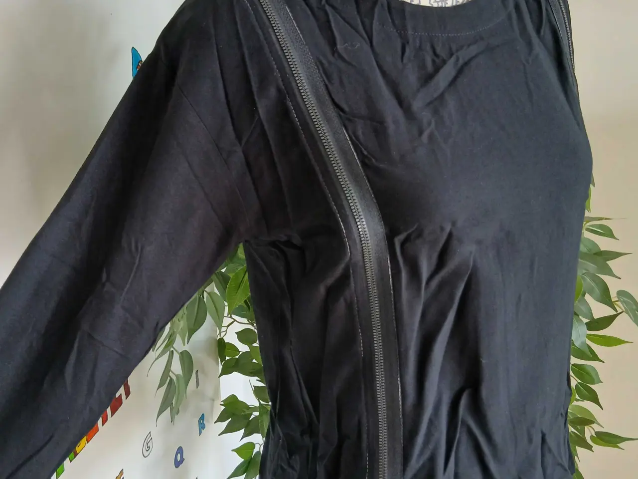 Billede 4 - Bluse. E. Small/36