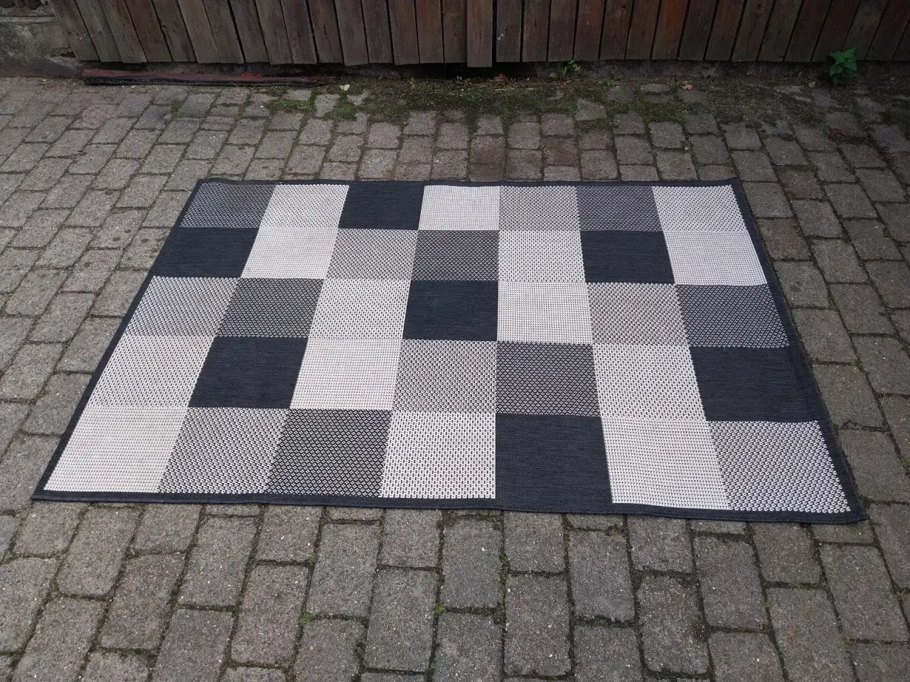 Billede 3 - Gulvtæppe 194 x 132 cm