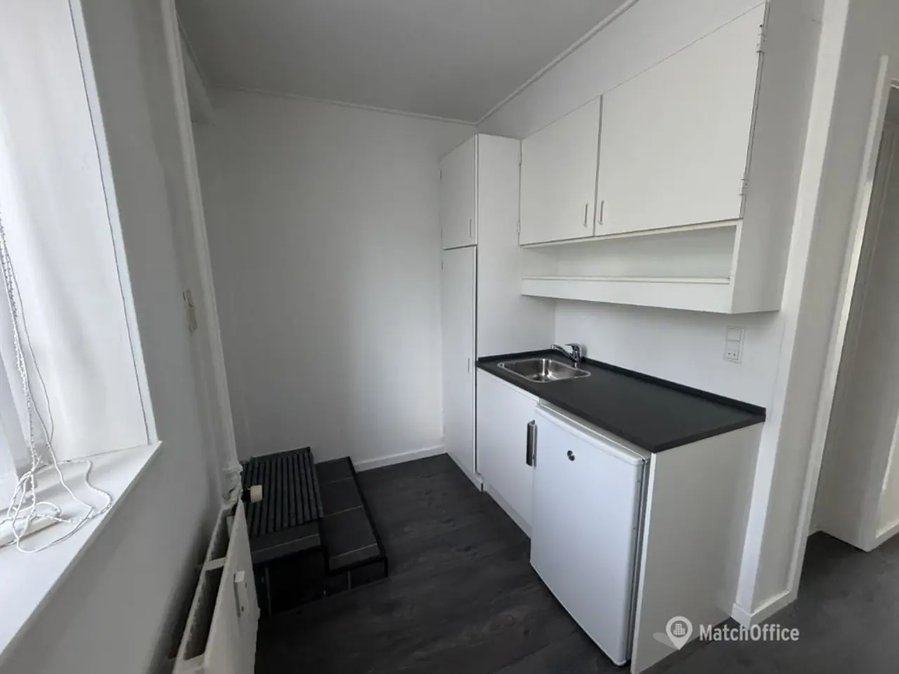Billede 6 - Godt erhvervslejemål til butik. kontor. klinik m.m. - i alt 65 kvm