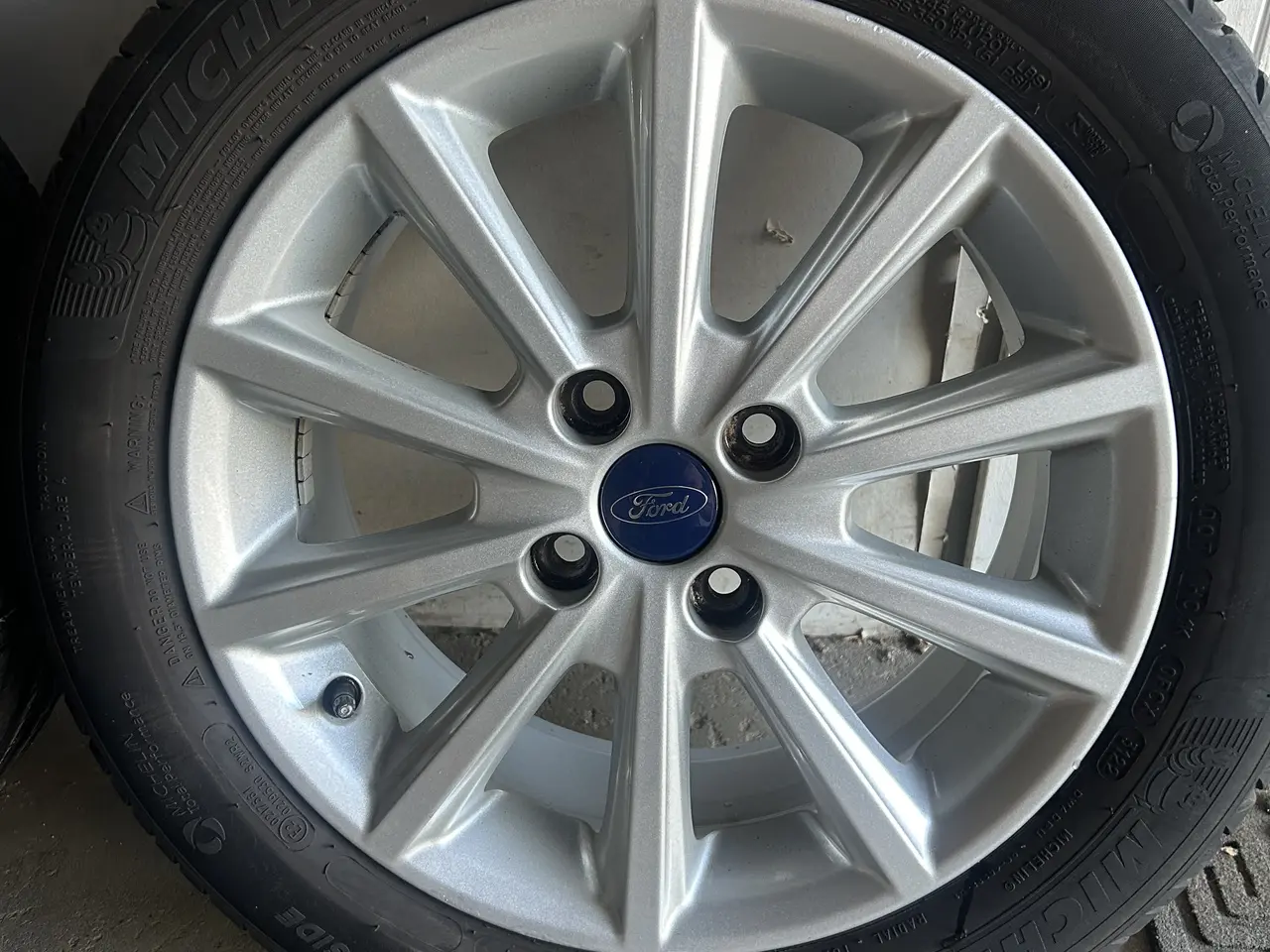 Billede 6 - Ford Fiesta alufælge