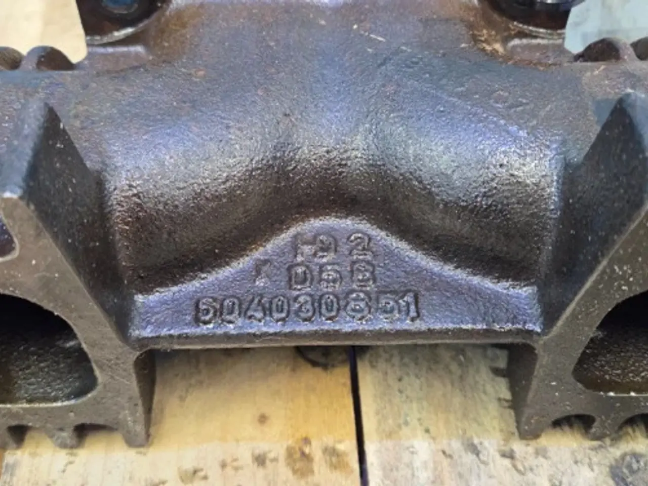 Billede 7 - Case 9120 Udstødningsmanifold 504046508