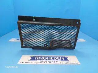 Ford 6610 Grill L. 82007478
