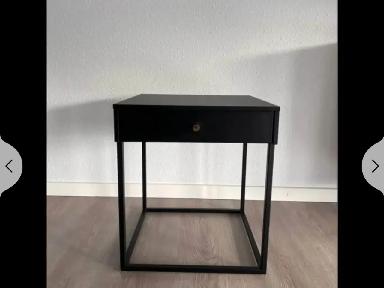 Billede 2 - Sort sengebord 2 stk