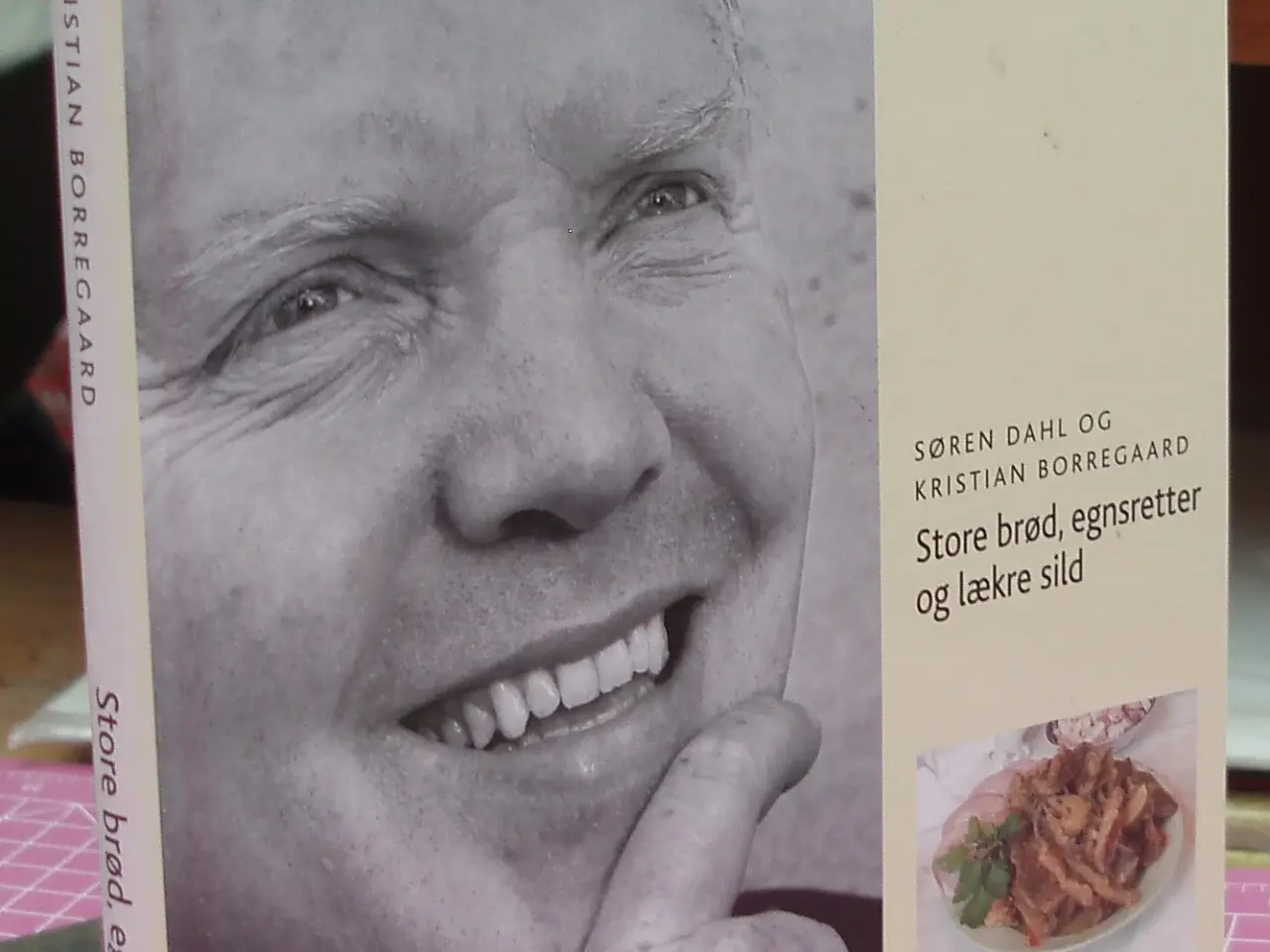 Billede 1 - Café Hack, store brød, egnsretter og lækre sild
