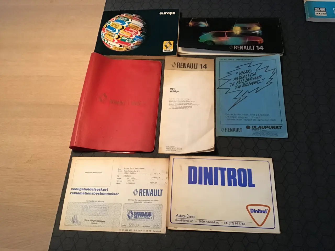 Billede 1 - Renault komplet service bog