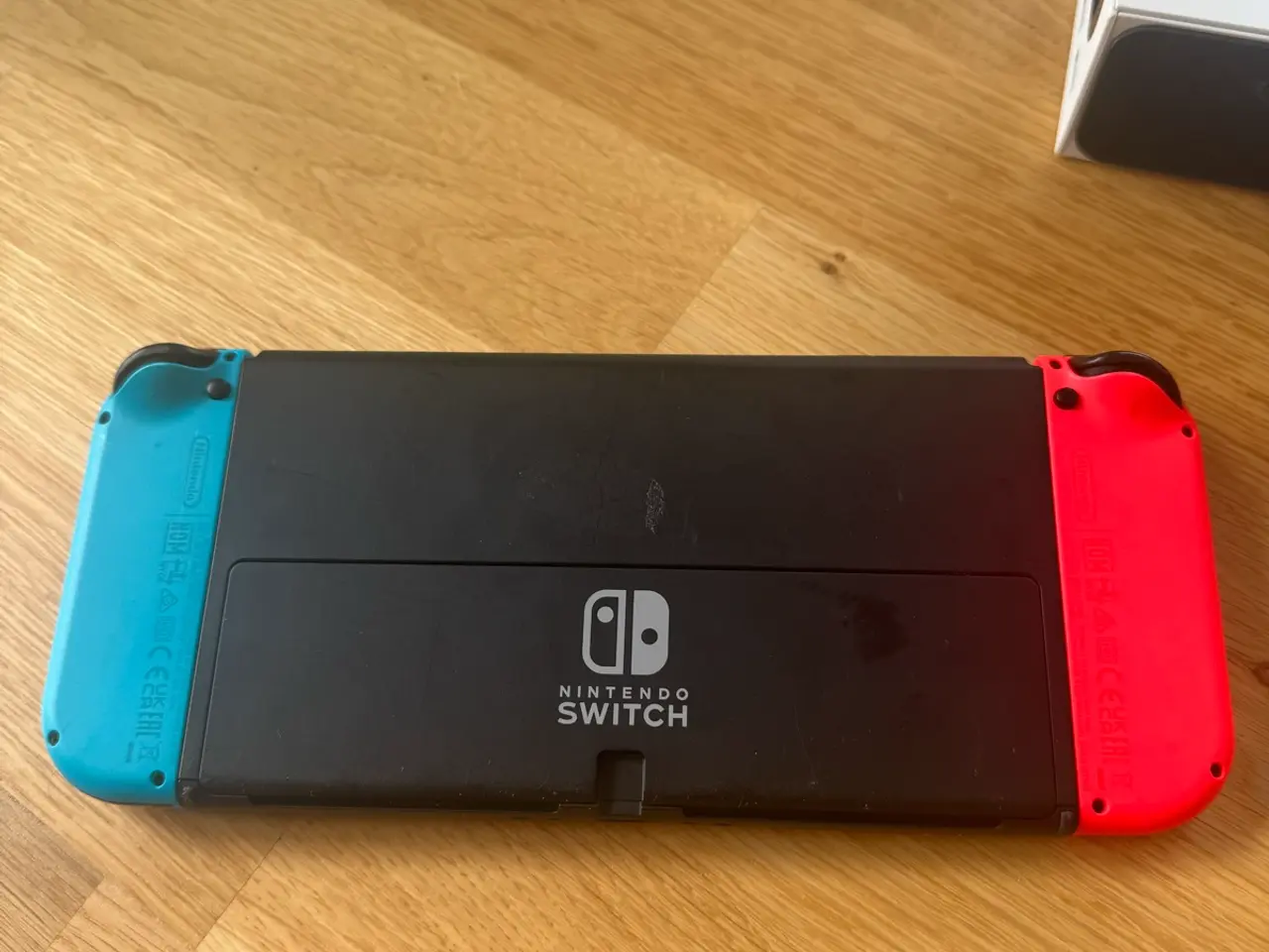Billede 4 - Nintendo Switch OLED – Meget pæn + Dock & Joy-Con