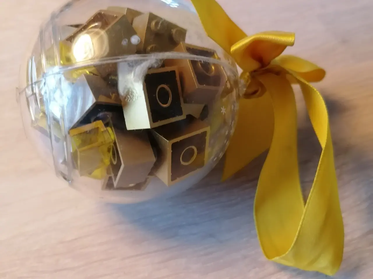 Billede 3 - Lego Julekugle med Guldklodser