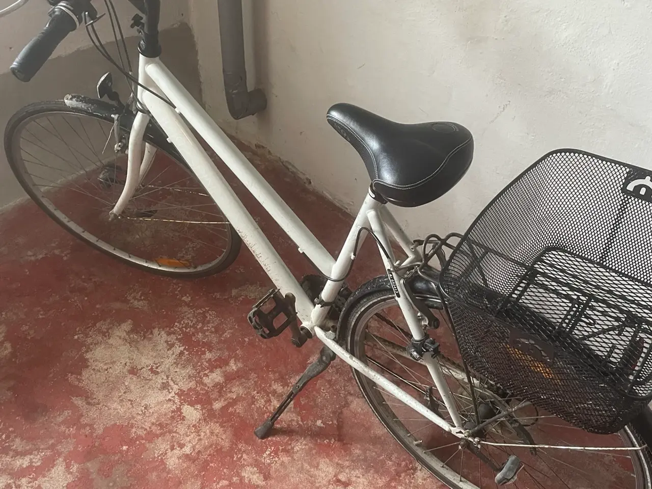 Billede 1 - Cykel med kurv