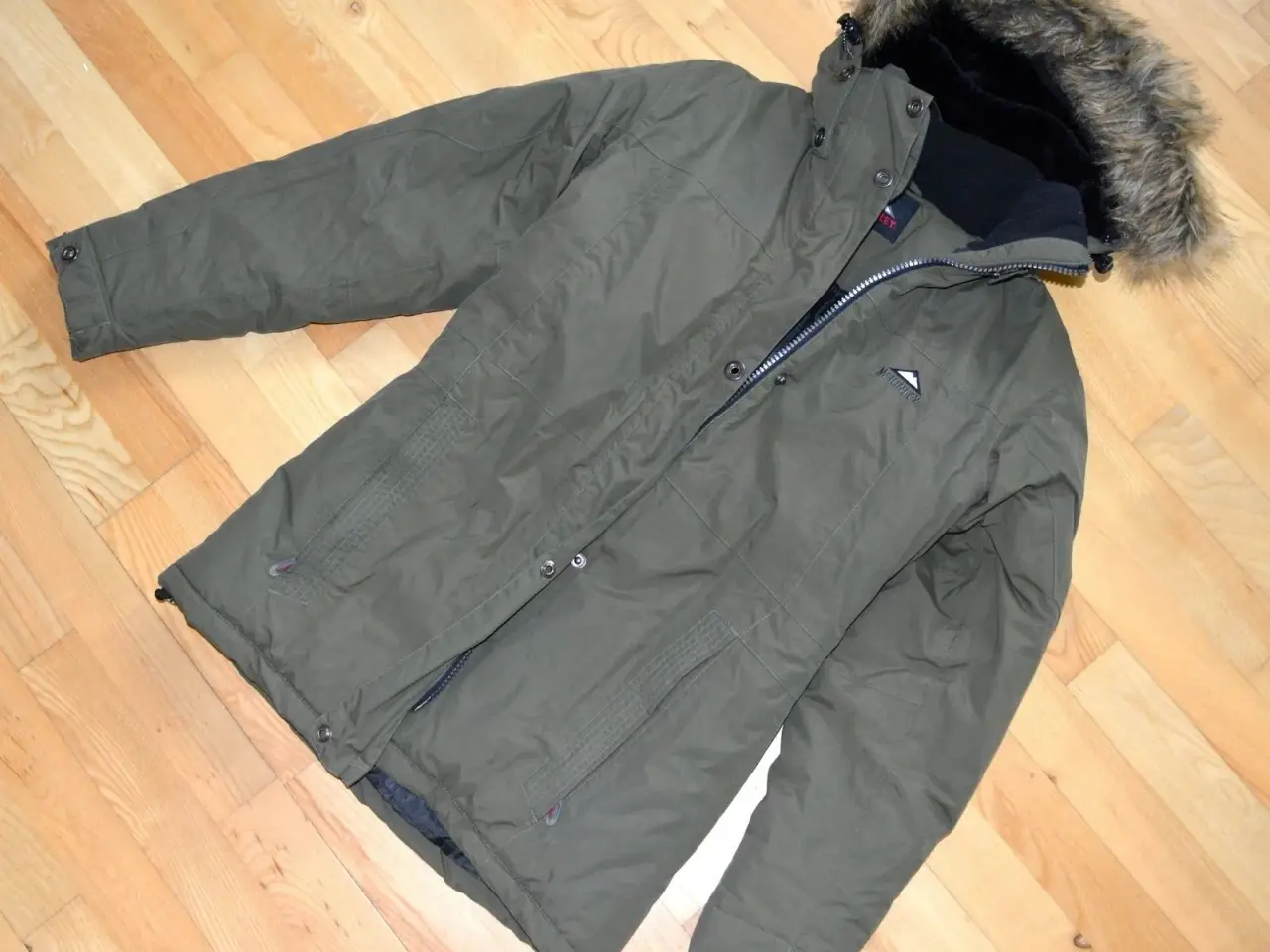 Billede 1 - JAKKE: McKinley PARKA i str. 36., som ny