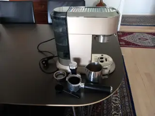 Expresso kaffemaskine mrk.DeLonghi