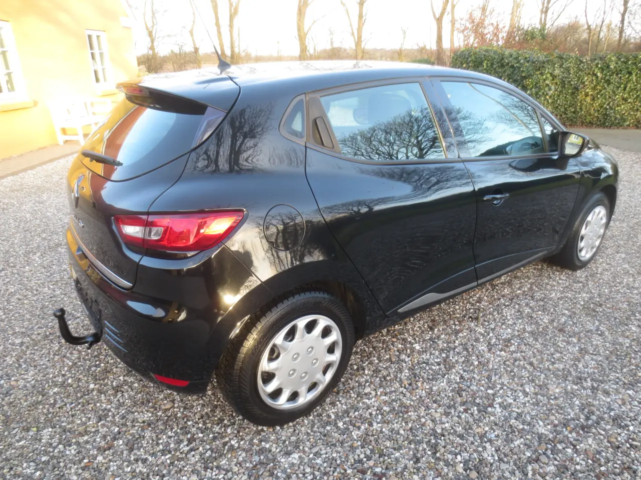 Billede 4 - Renault Clio 1.5 Cd År 2018 Nysynet 