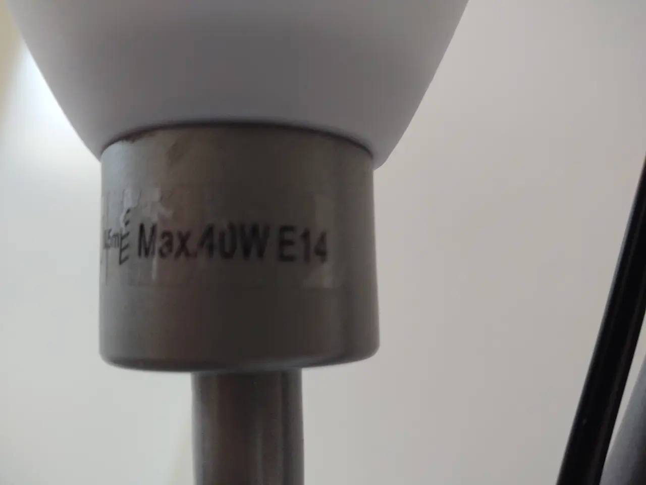 Billede 6 - Gulv lampe. Ingen ridser.
