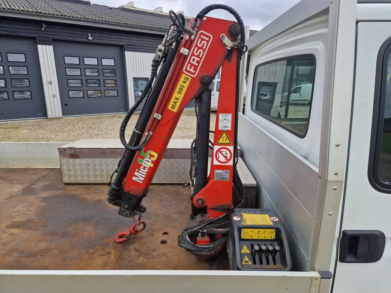 Billede 2 - Iveco Daily 2,3 35S13 Mandskabsvogn m/lad