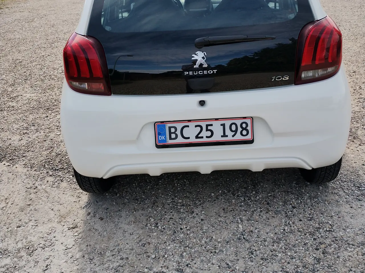 Billede 3 - Fin nysynet Peugeot 108